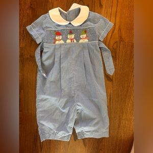 Orient expressed size 18 month snowman smocked romper